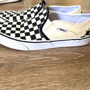 PERFECT CONDITION checkered vans